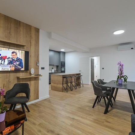 The Eagle Apartment Новаля Екстериор снимка