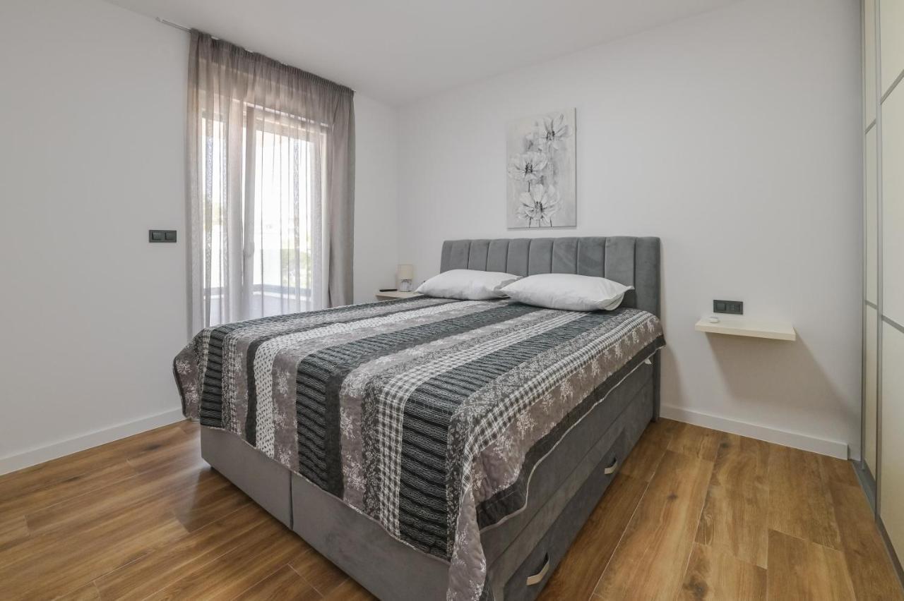 The Eagle Apartment Новаля Екстериор снимка