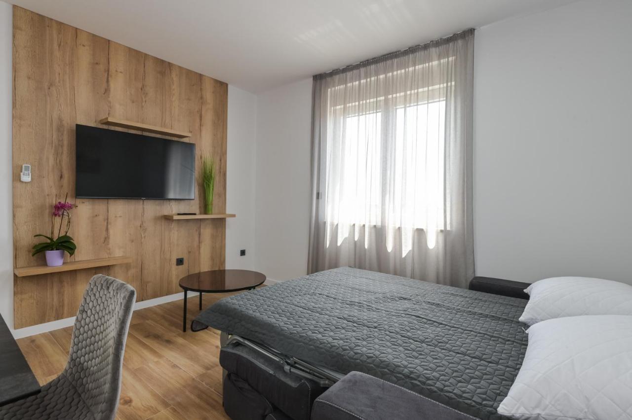The Eagle Apartment Новаля Екстериор снимка