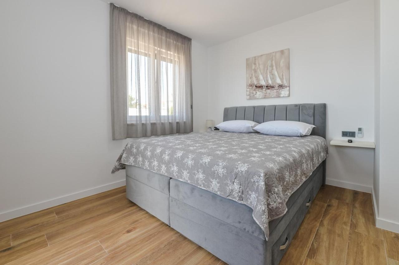 The Eagle Apartment Новаля Екстериор снимка