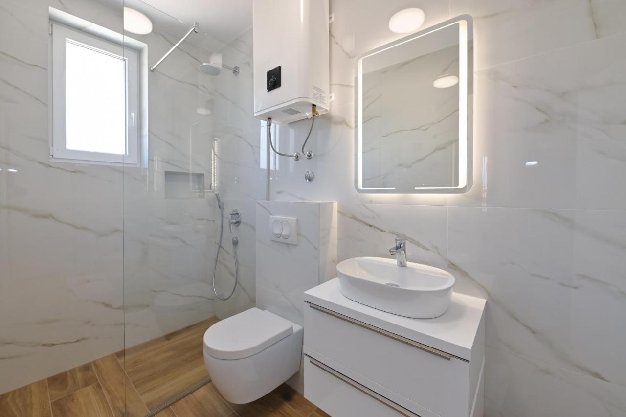 The Eagle Apartment Новаля Екстериор снимка