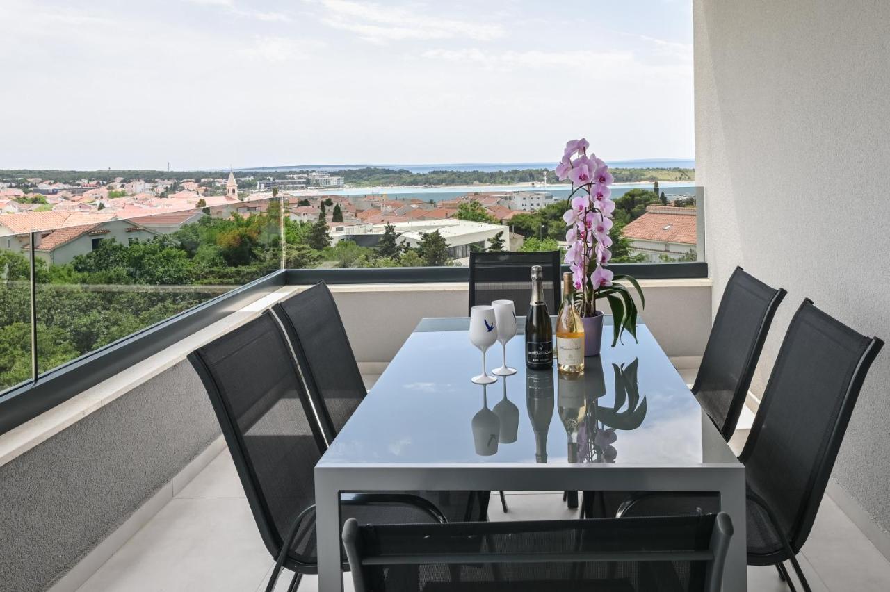 The Eagle Apartment Новаля Екстериор снимка