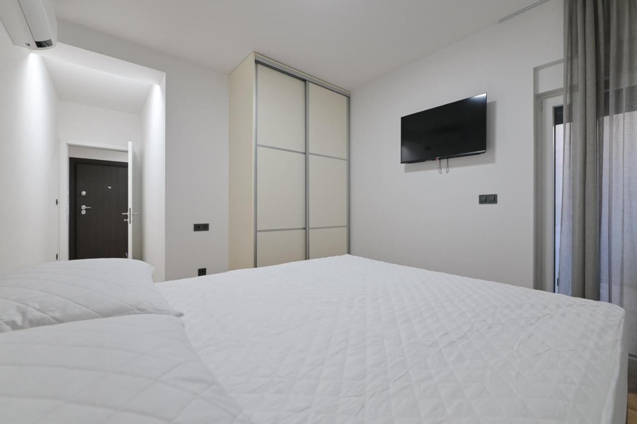 The Eagle Apartment Новаля Екстериор снимка